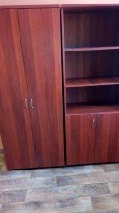 Офисный шкаф и стеллаж